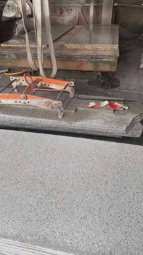 芝麻白石材廠(chǎng)家加工芝麻白荔枝面,火燒面及路沿石